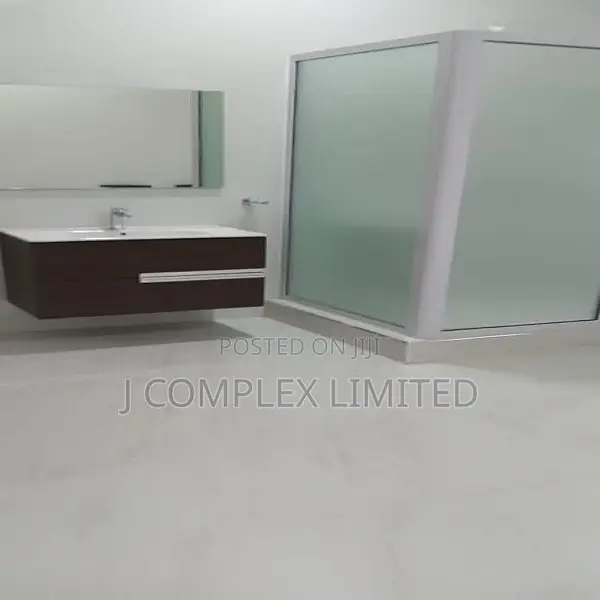 4bdrm House in North Ridge for sale in North Ridge