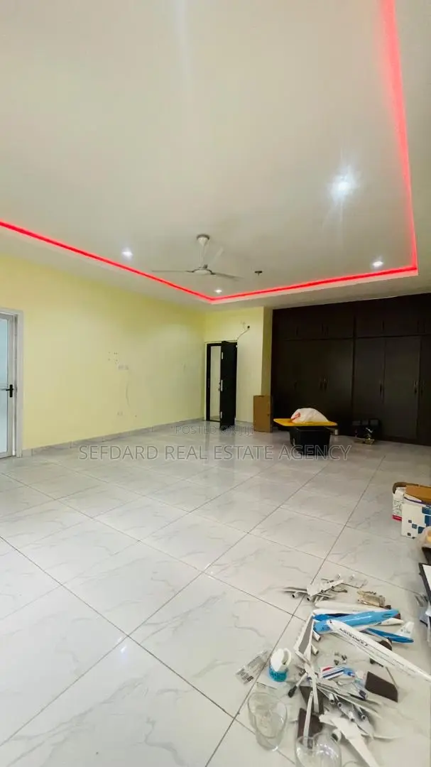 5bdrm House in Sefdard Properties, Achimota for rent in Achimota