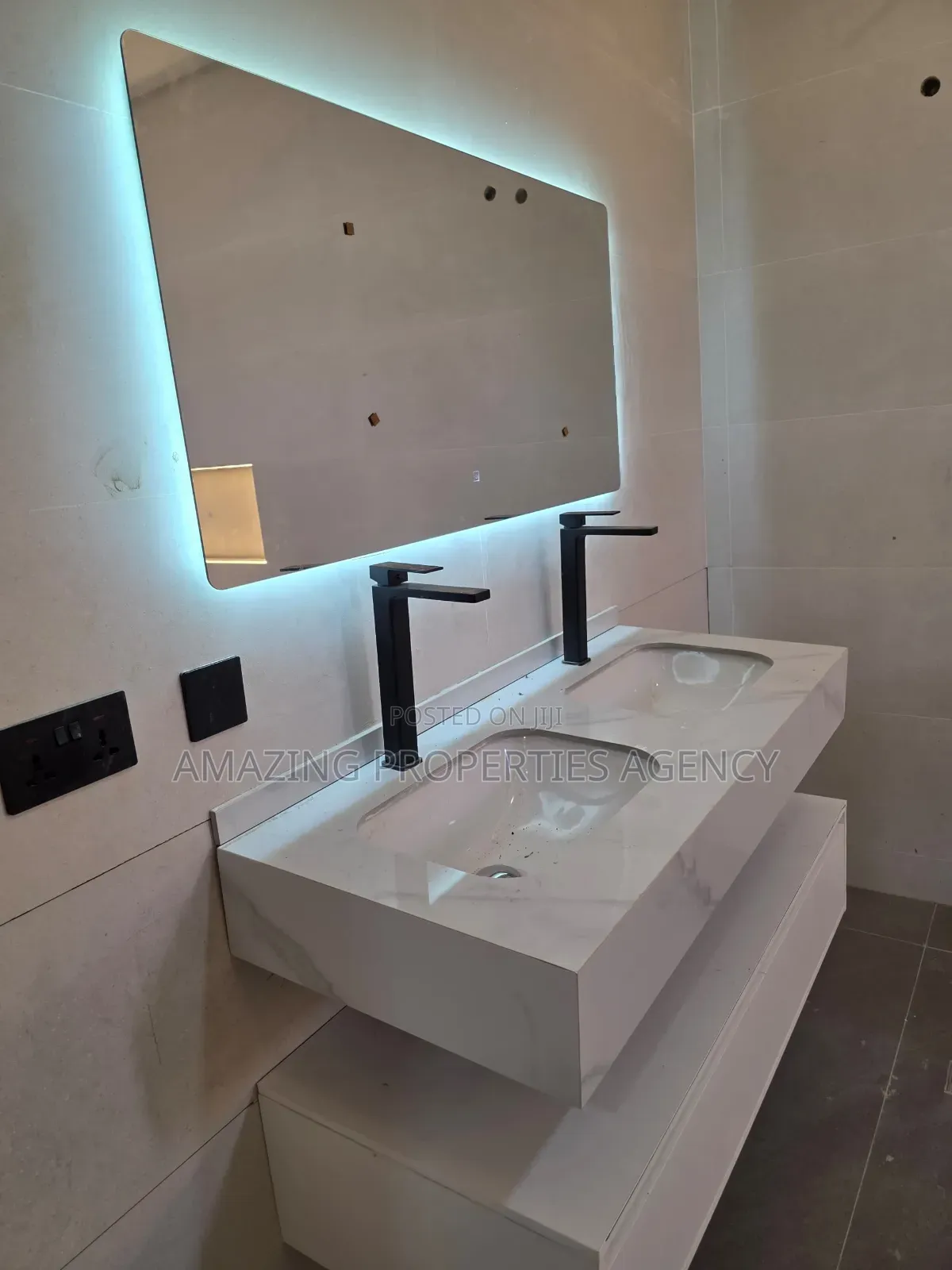 2bdrm Apartment in Spintex Road Coastal, Baatsona Total for rent in Baatsona Total