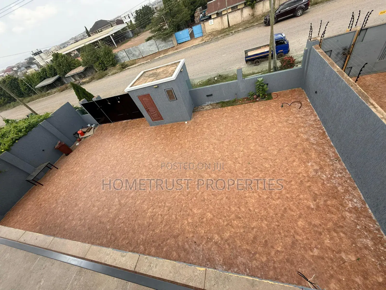 4bdrm Duplex in Hometrust Properties, Nmai-Dzorn for rent in Nmai-Dzorn