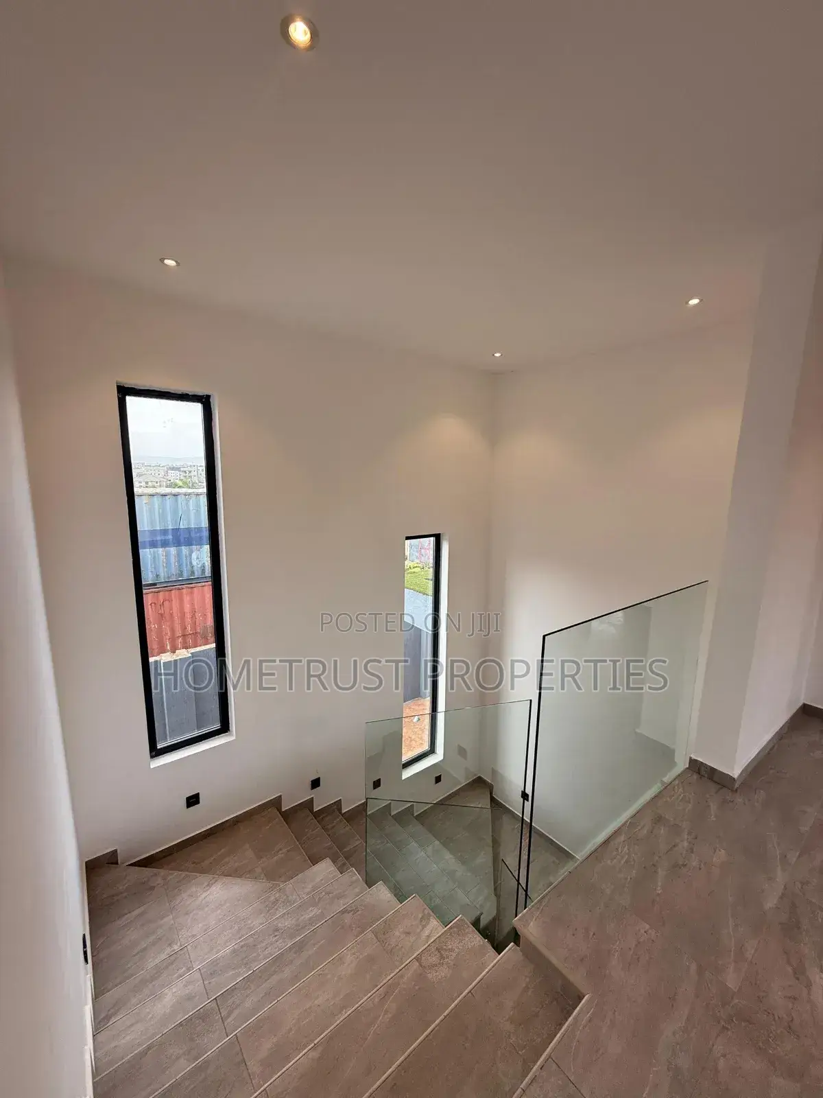 4bdrm Duplex in Hometrust Properties, Nmai-Dzorn for rent in Nmai-Dzorn