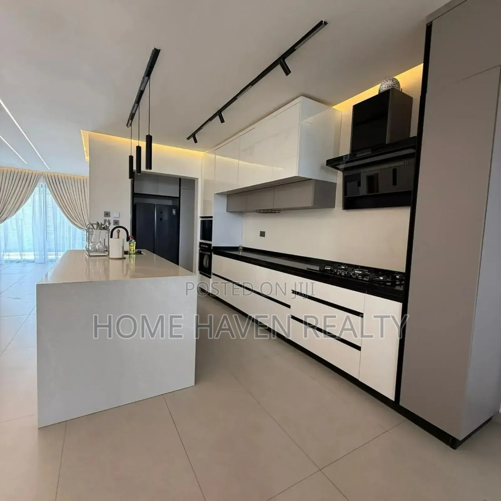 4bdrm House in East Legon, Otano for sale in Otano