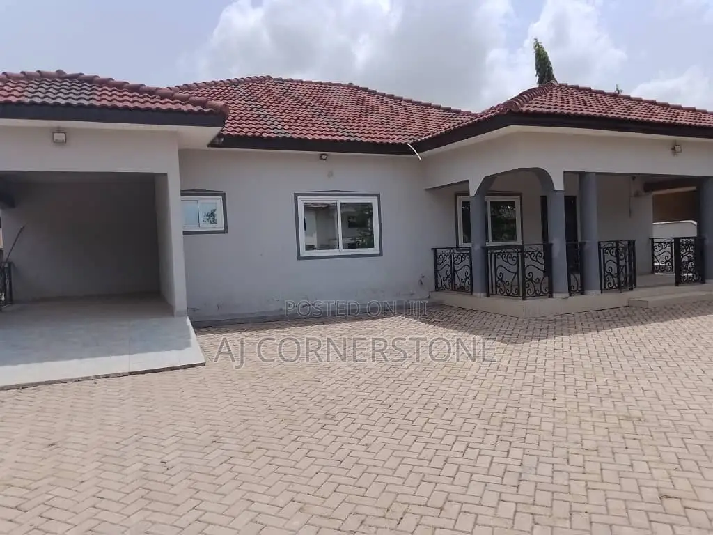 4bdrm House in Amasaman for rent in Amasaman