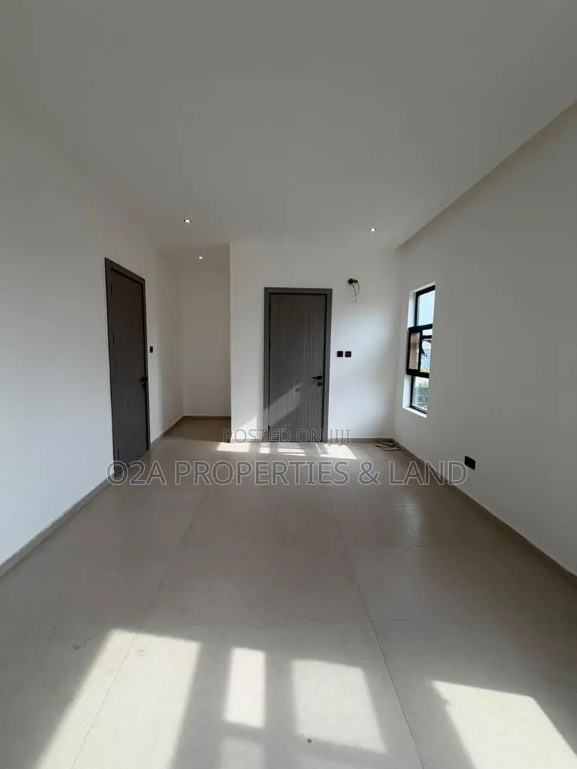 Furnished 4bdrm House in East Legon Hills for sale in New Legon
