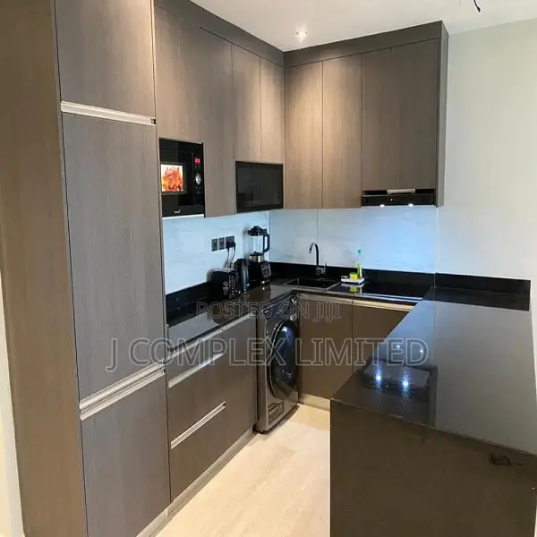 4bdrm House in North Ridge for sale in North Ridge