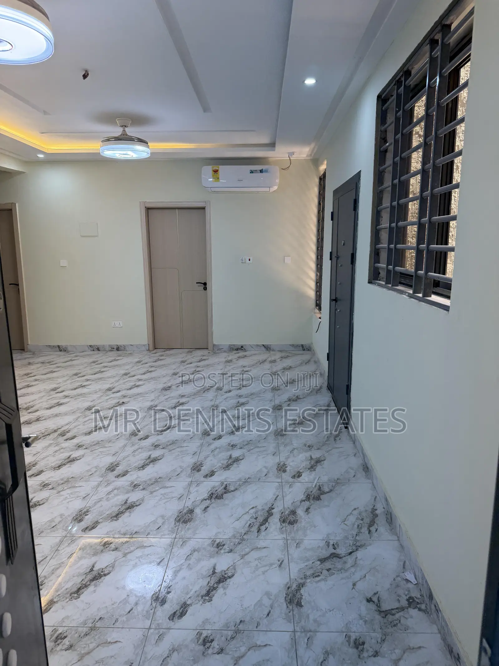 2bdrm Apartment in Dansoman, Round About for rent in Round About