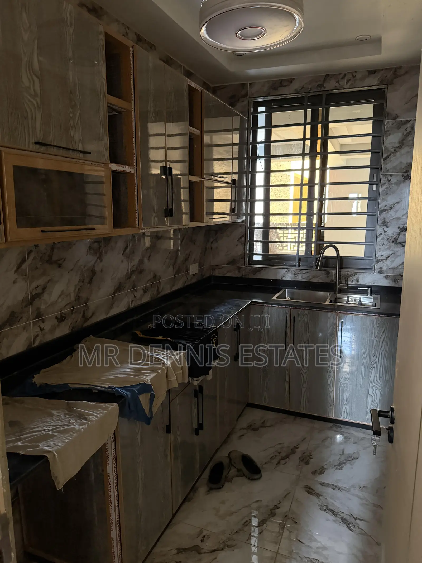 1bdrm Apartment in Dansoman, Round About for rent in Round About