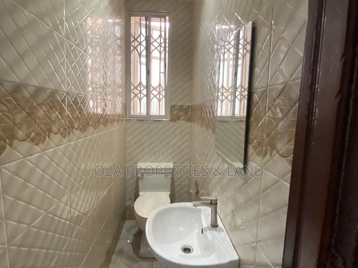 2bdrm Apartment in Spintex, Baatsona Total for rent in Baatsona Total
