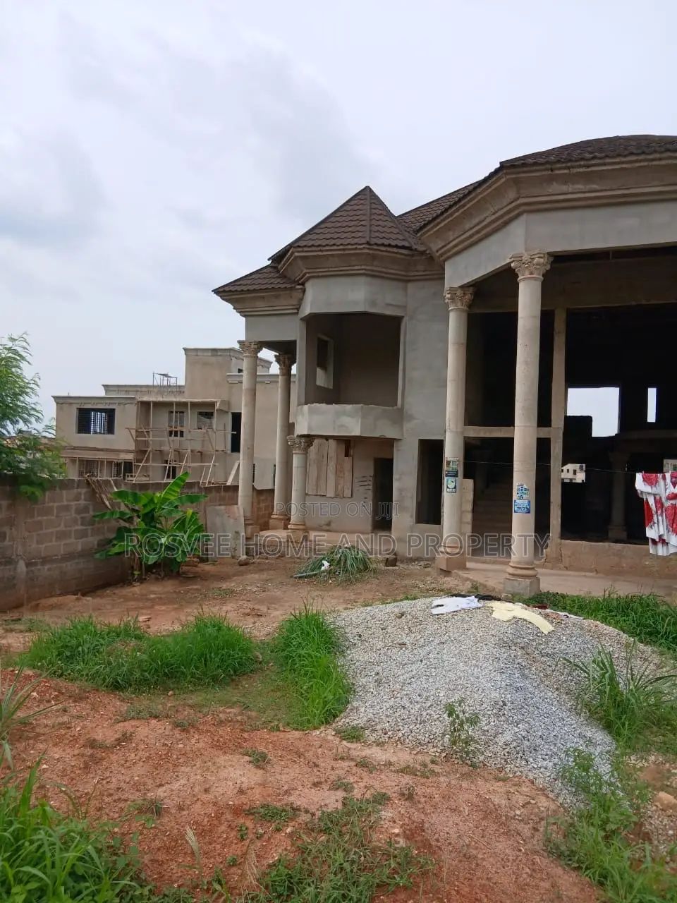 5bdrm Mansion in Hilltop, Kumasi Metropolitan for sale in Kumasi Metropolitan