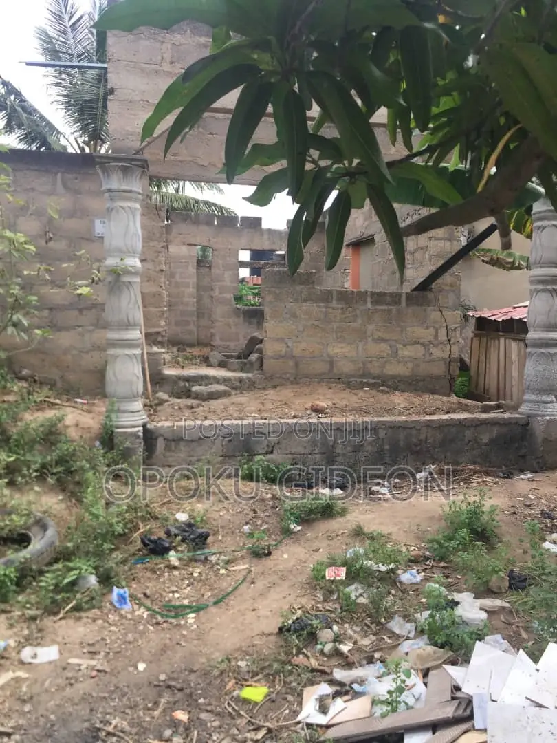 2 Bedrooms Uncompleted for Sale at Manhean in Manhean