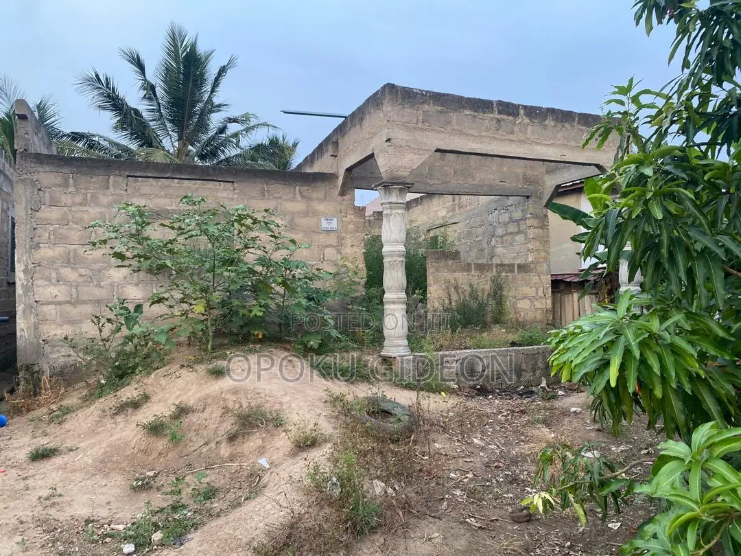 2 Bedrooms Uncompleted for Sale at Manhean in Manhean