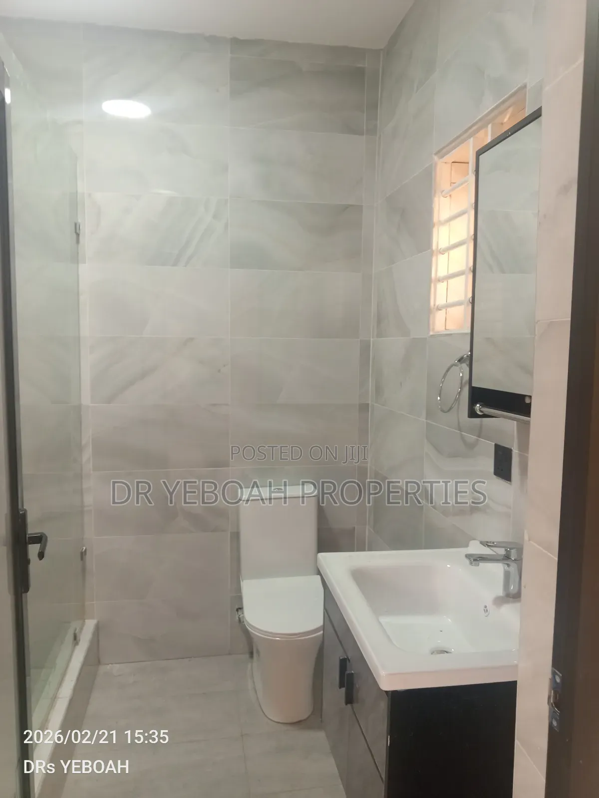 2bdrm Apartment in Luxury- 2 Bedrooms for rent in Spintex