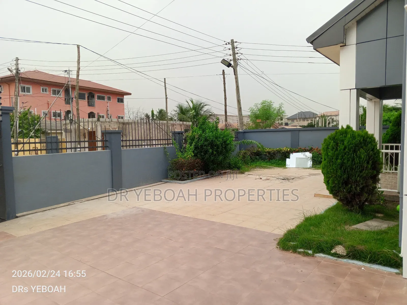 4bdrm Maisonette in Luxury- 4Bedrooms for rent in Spintex
