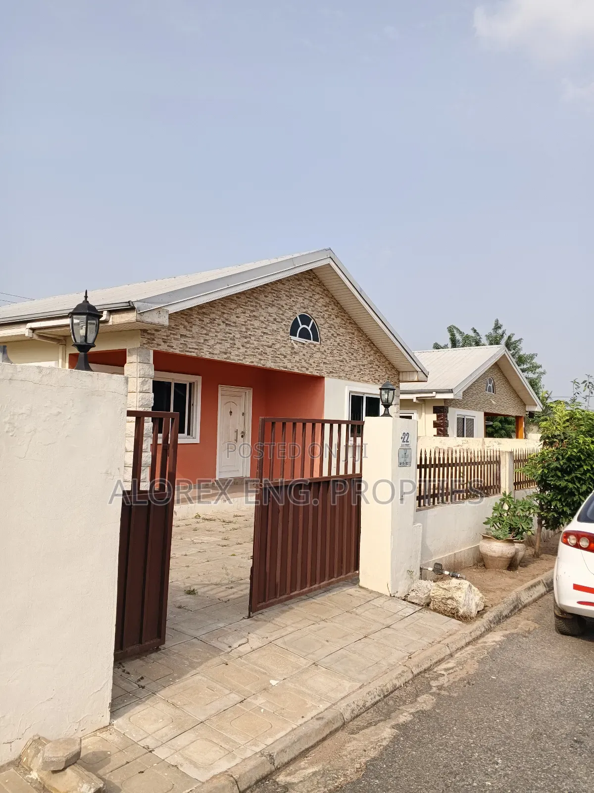 3bdrm Bungalow in Oyarifa for rent in Oyarifa