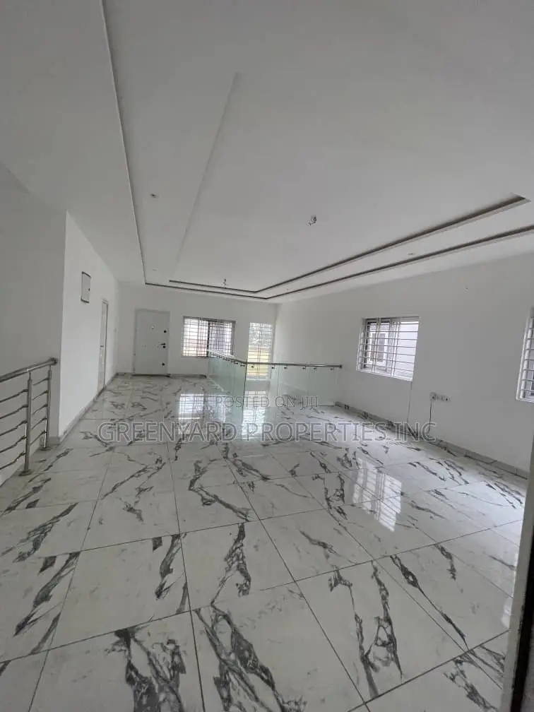 4bdrm House in Lakeside Estate, Ashaley Botwe for rent in Ashaley Botwe