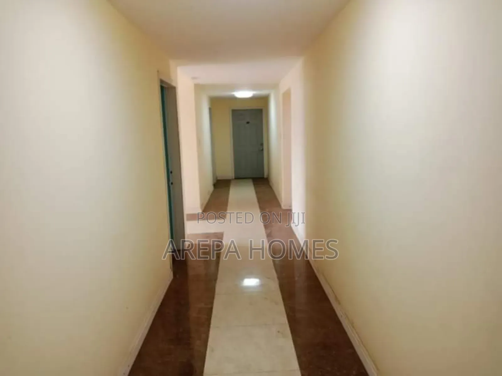 20bdrm Block of Flats in Arepa Homes, Adenta for sale in Adenta