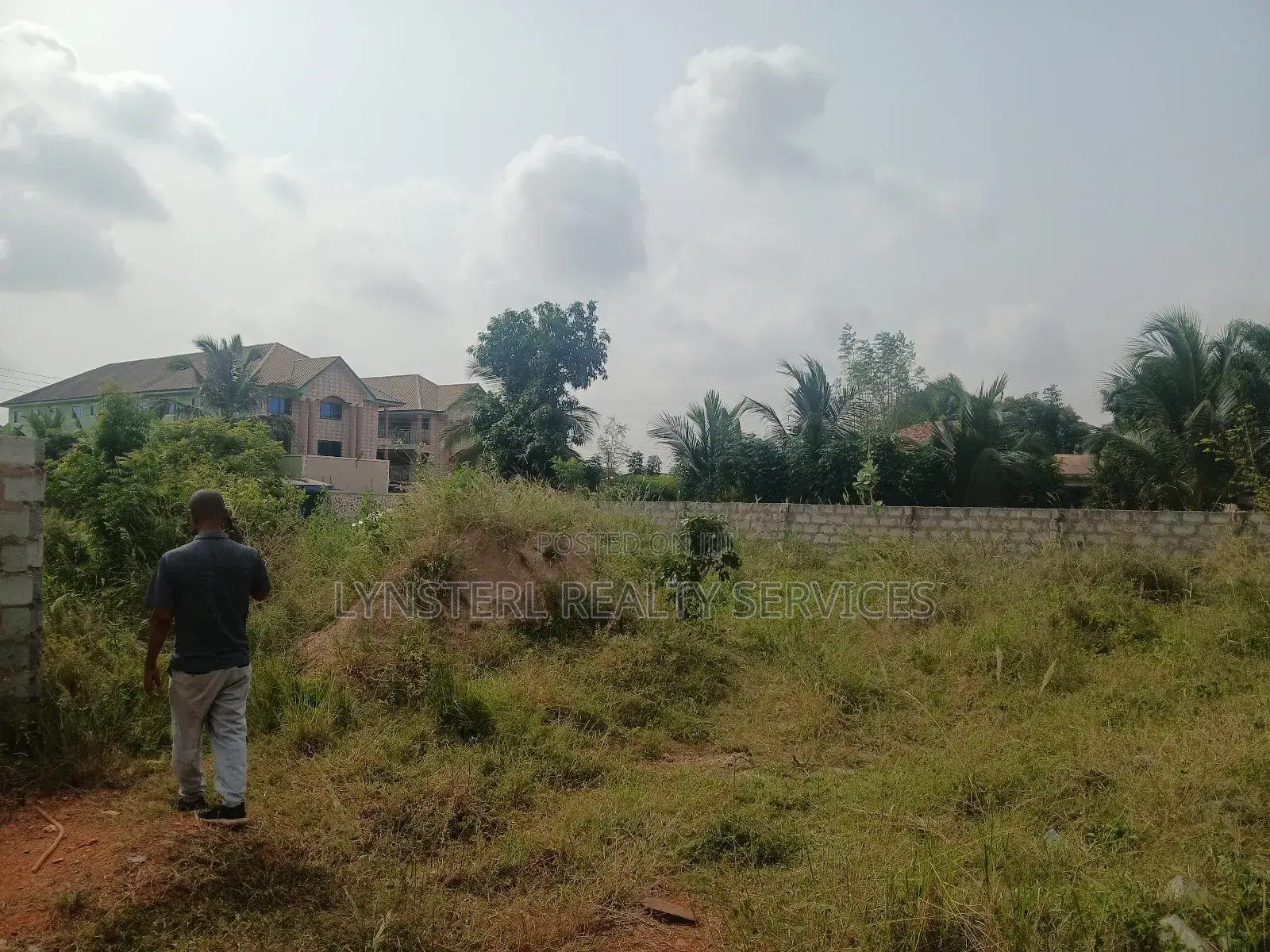A Plot of Land at Amrahia in Amrahia