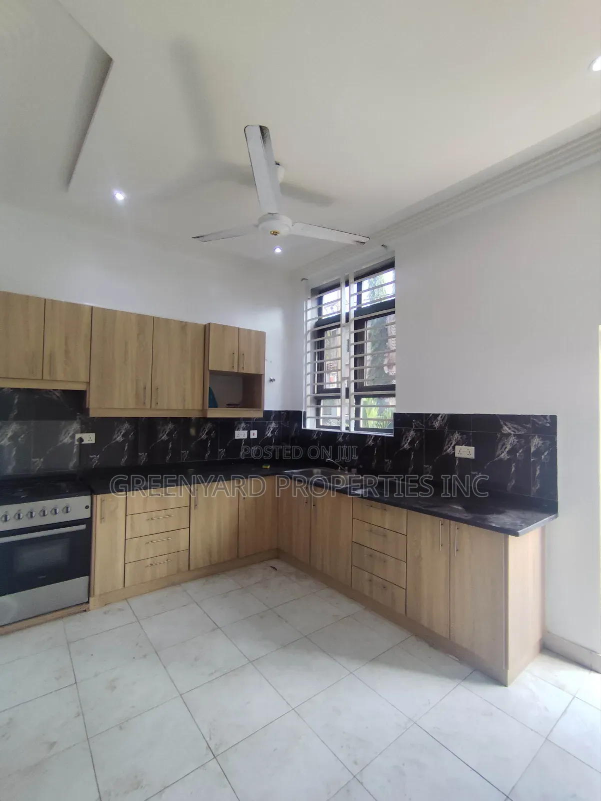 2bdrm Apartment in Ashley Botwe, Old Town for rent in Old Town
