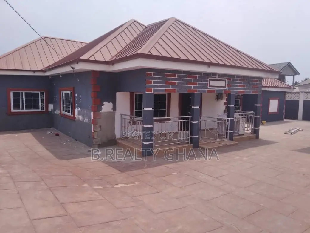 3bdrm House in Teshie-Nungua Estates for sale in Teshie-Nungua Estates