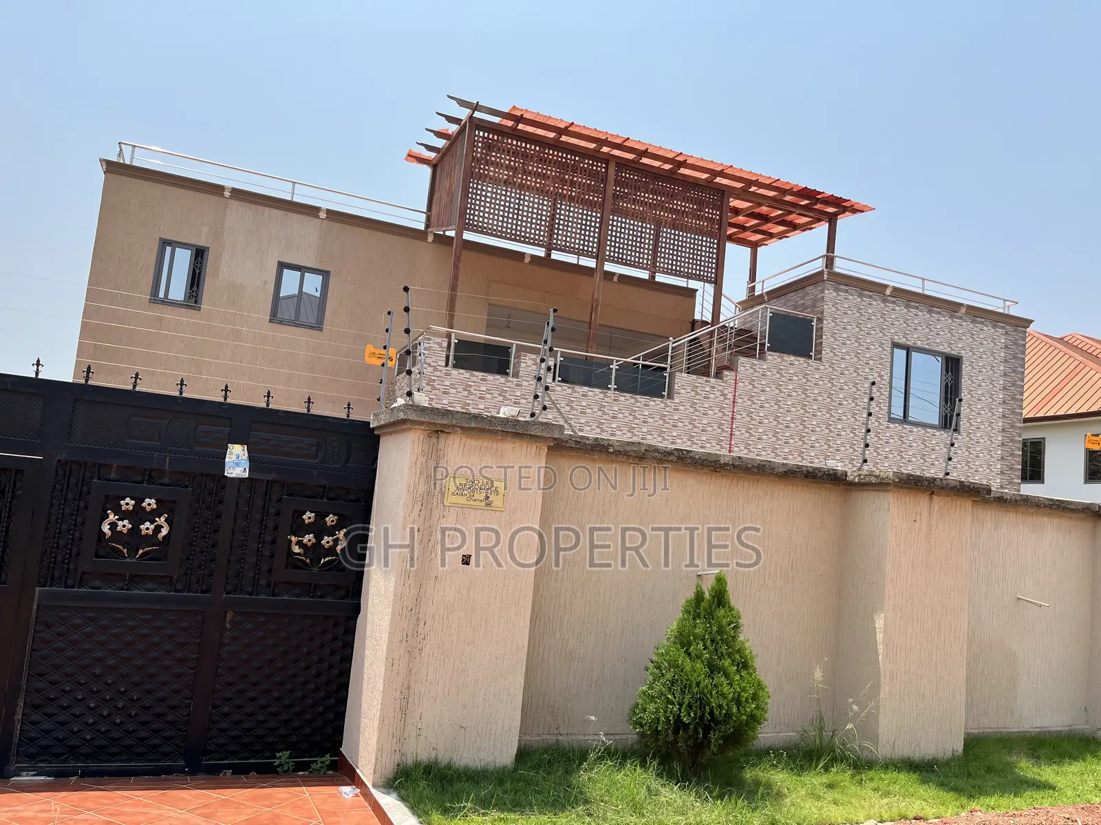 7bdrm Apartment in Trade Konkoli, Kumasi Metropolitan for sale in Kumasi Metropolitan
