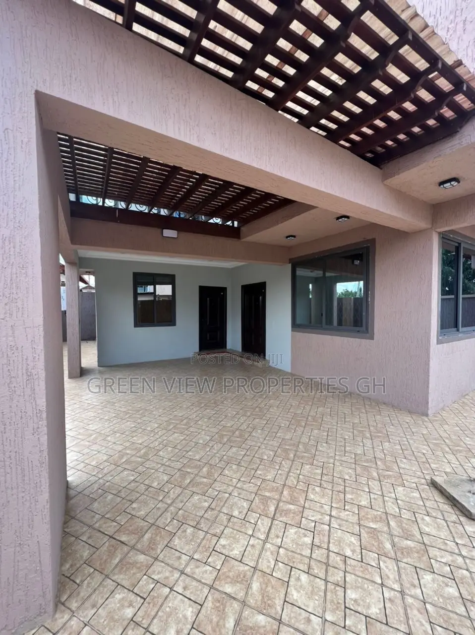 4bdrm Duplex in Ofankor for rent in Ofankor
