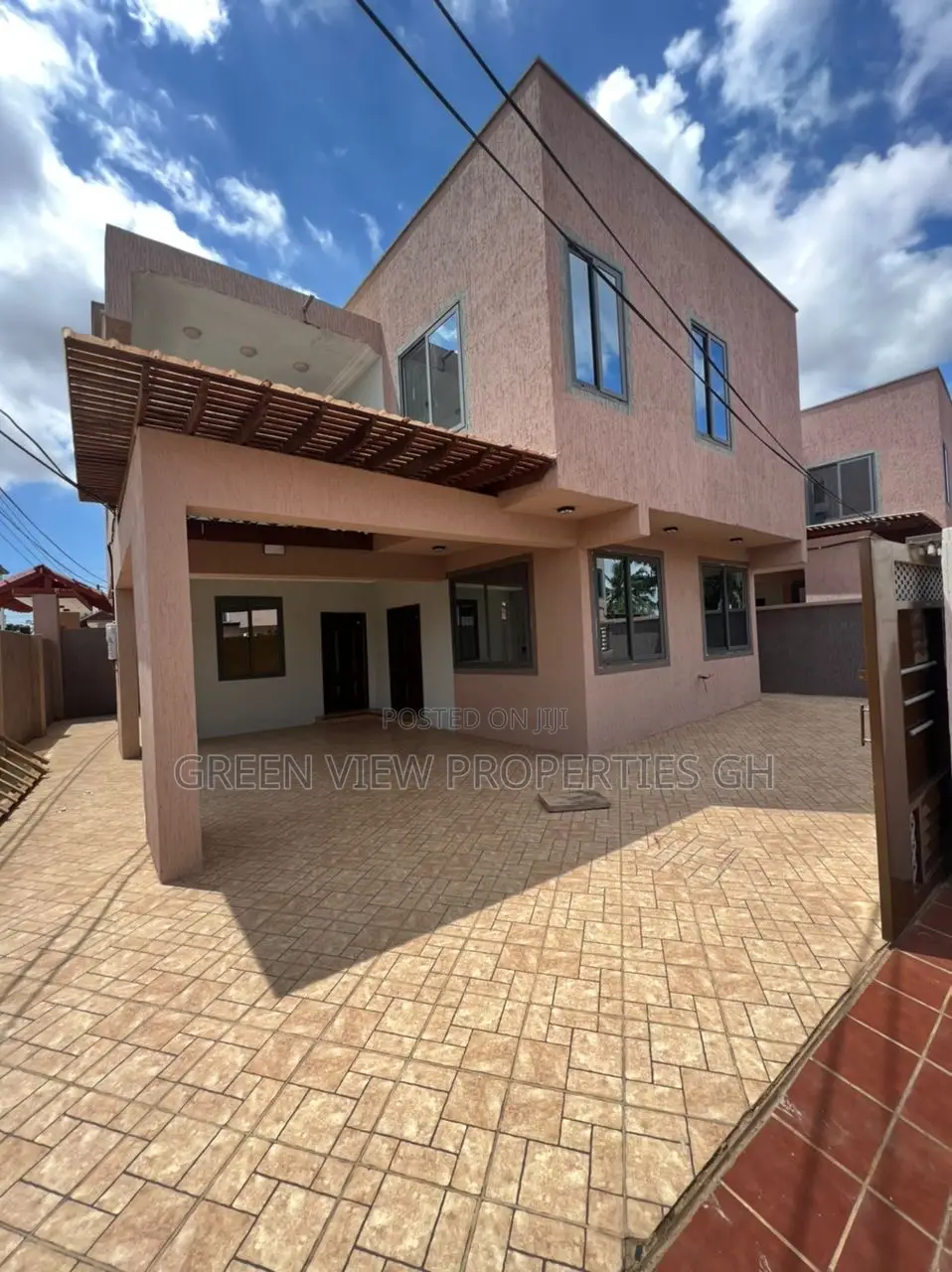 4bdrm Duplex in Ofankor for rent in Ofankor