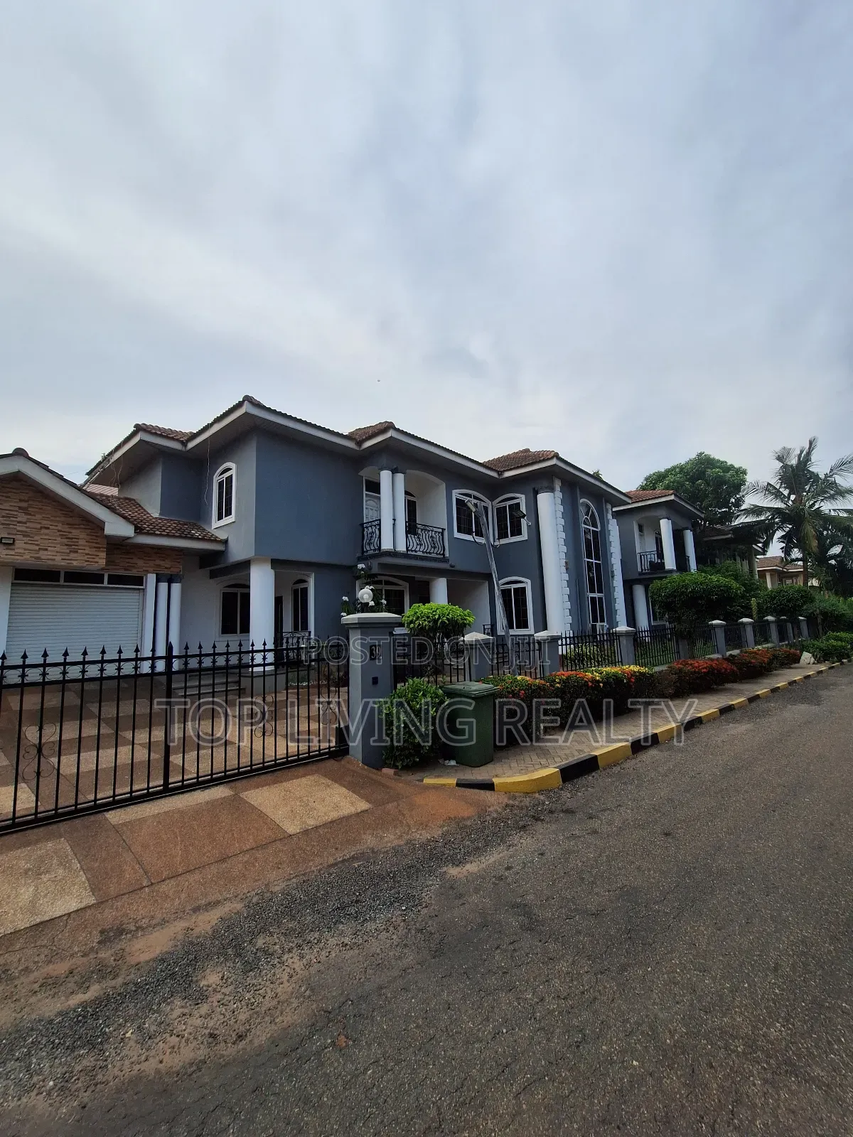 4bdrm Villa in Adjiriganor for rent in Adjiriganor