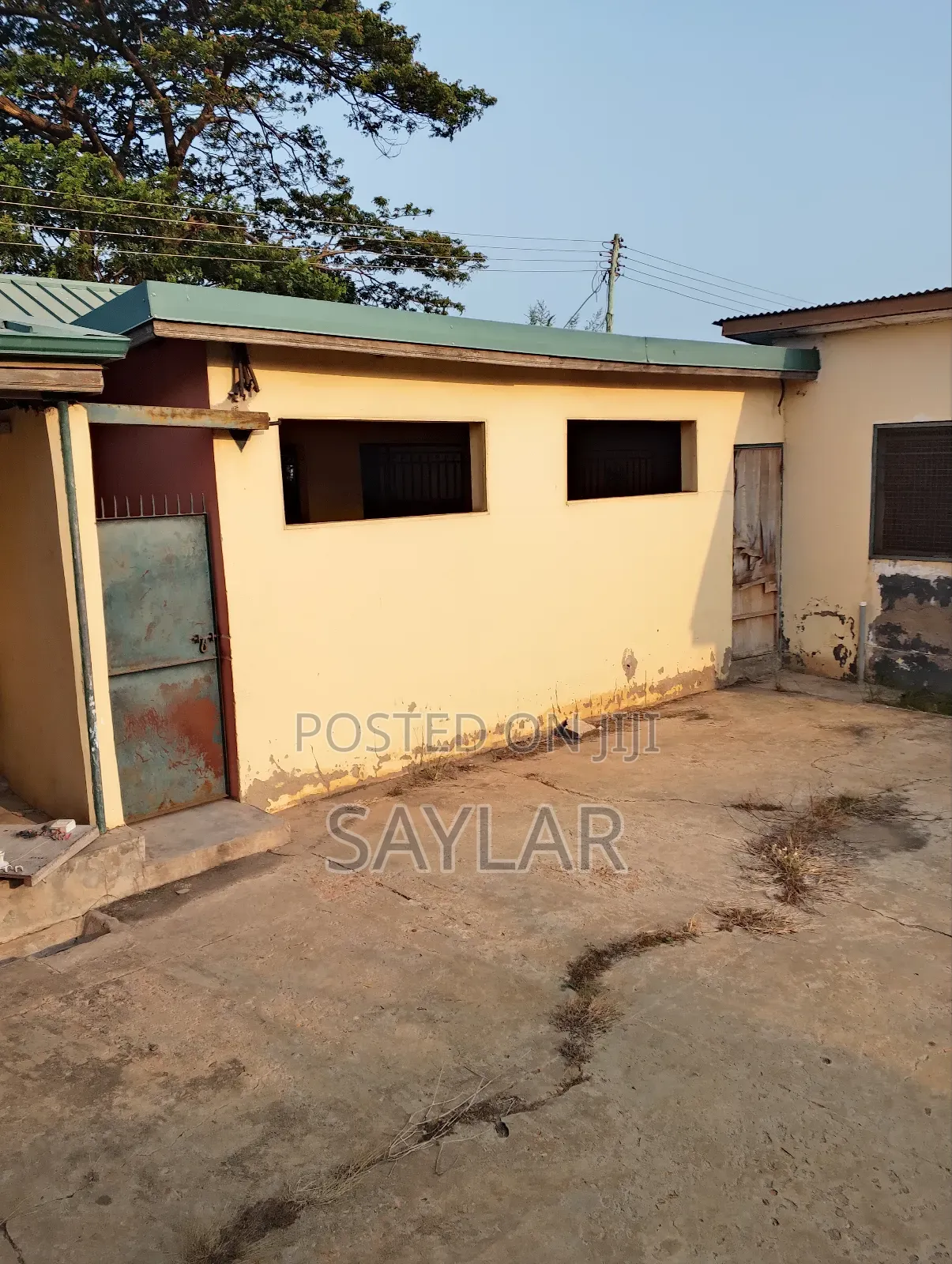 6bdrm House in Tema Metropolitan for sale in Tema Metropolitan