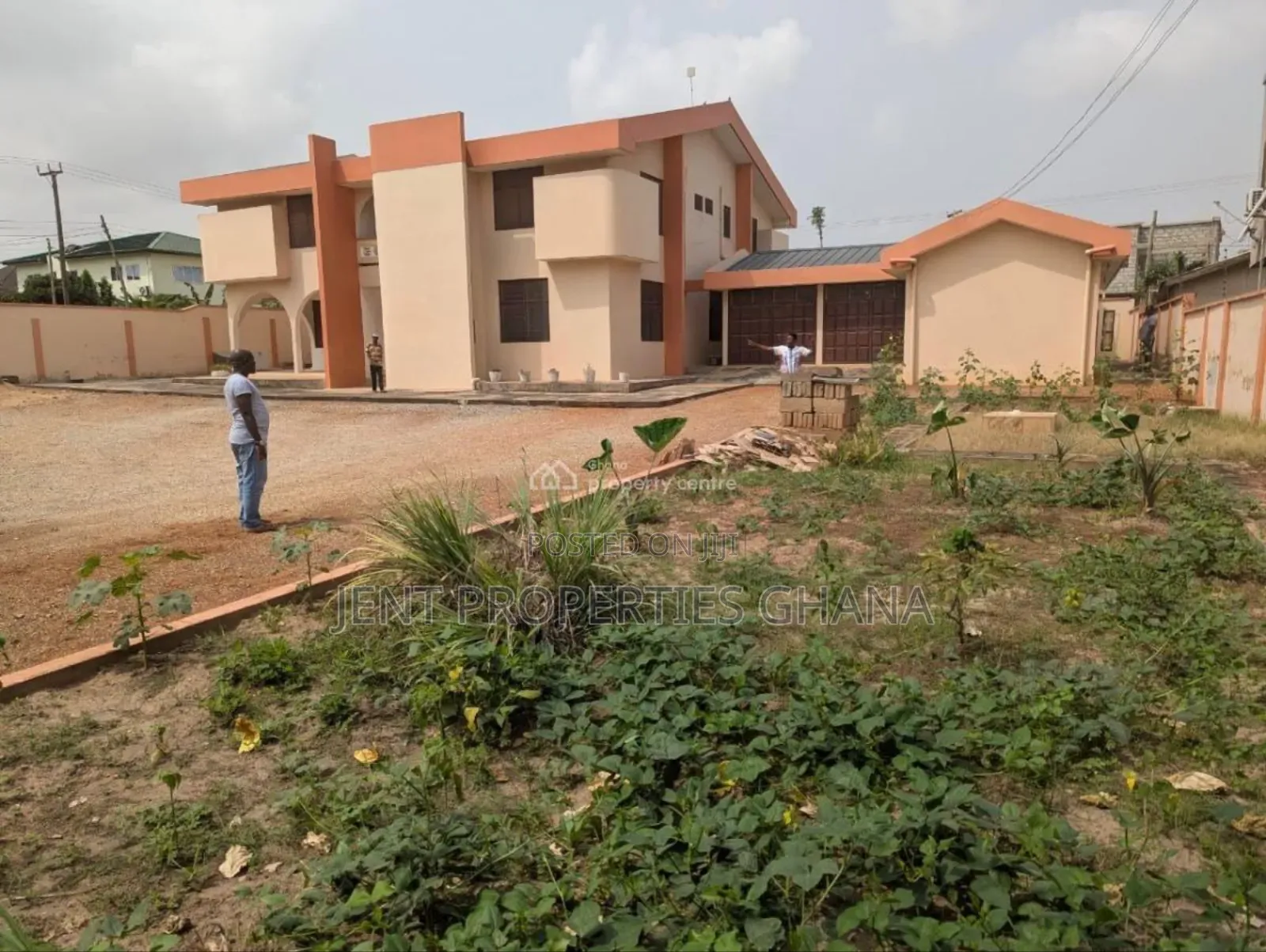 6bdrm House in Accra Metropolitan for sale in Accra Metropolitan