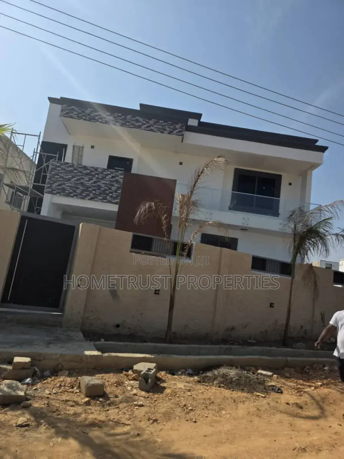 5bdrm Duplex in Spintex Emef Estate, Melcom for sale in Melcom