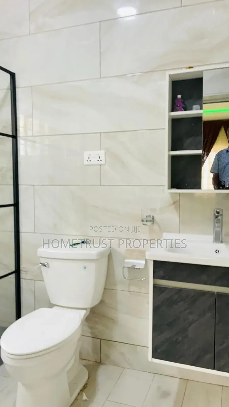 5bdrm Duplex in Spintex Emef Estate, Melcom for sale in Melcom