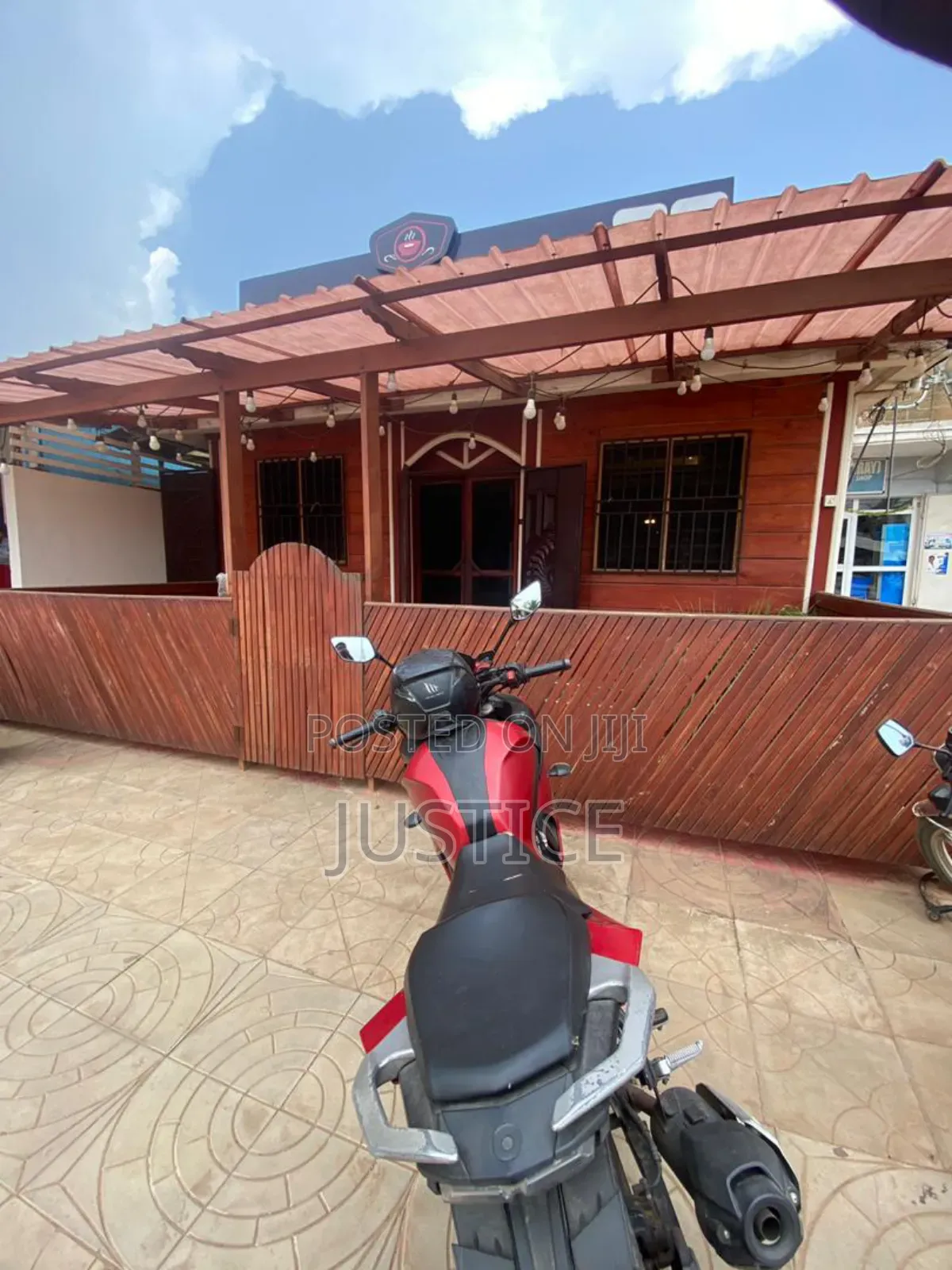 250 SQM Space Restaurant for Rent Taifa in Police Station