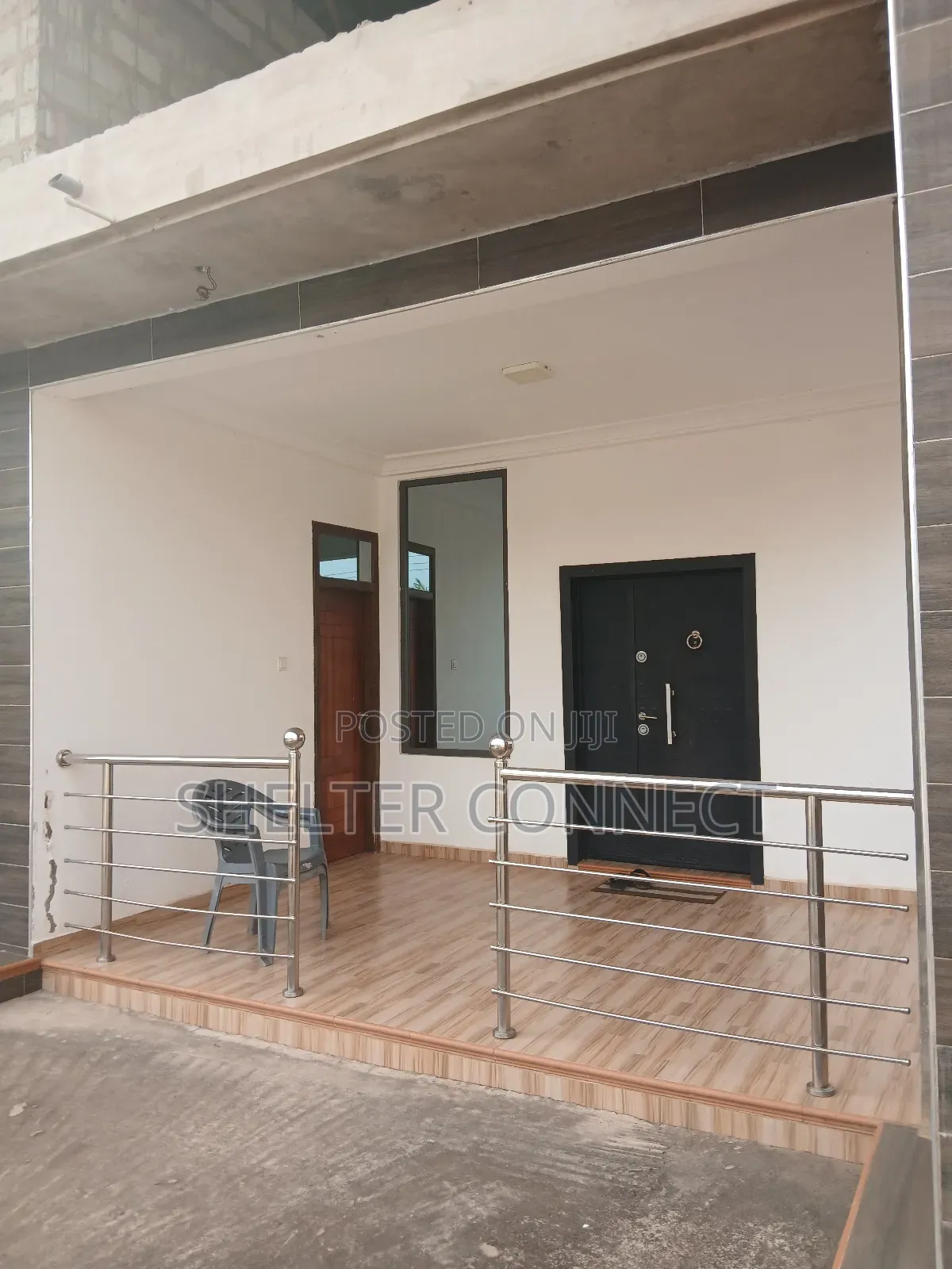 16bdrm Apartment in Abokobi for sale in Abokobi