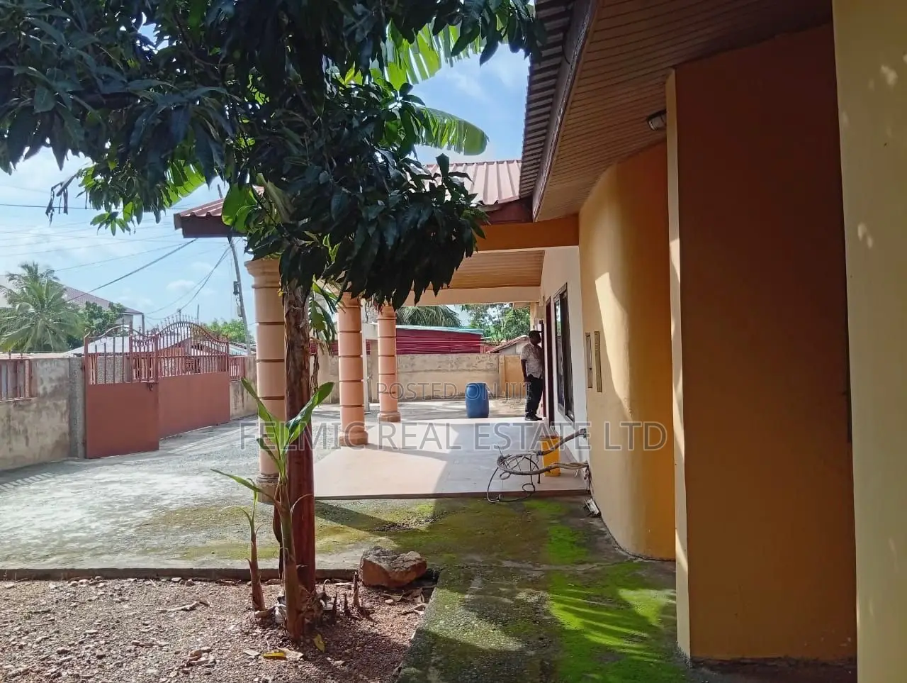 5bdrm House in Felmic Real Estate, Housing Down for sale in Housing Down