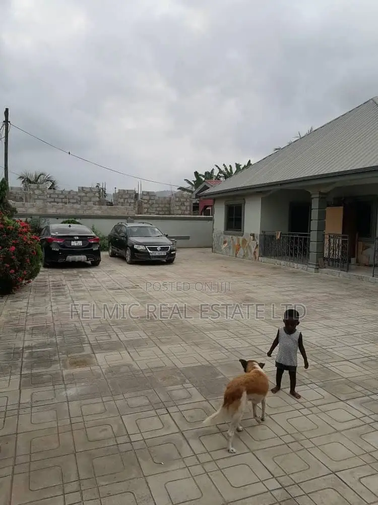 5bdrm House in Felmic Real Estate, Amasaman for sale in Amasaman