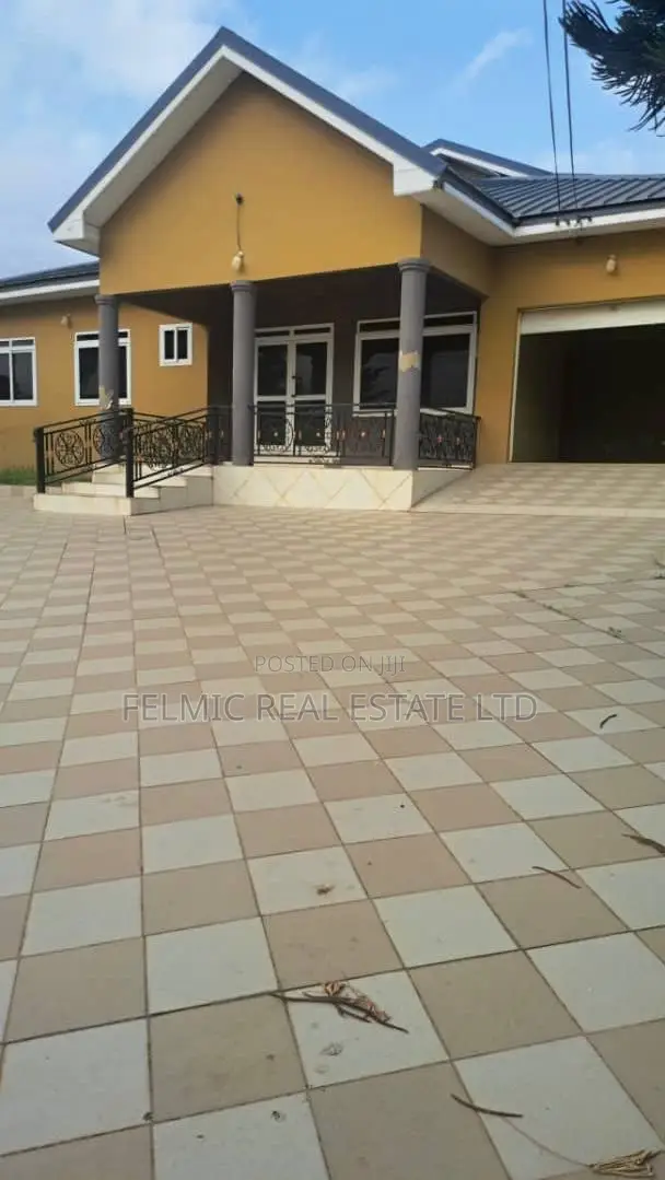 4bdrm House in Felmic Real Estate, Accra Metropolitan for sale in Accra Metropolitan
