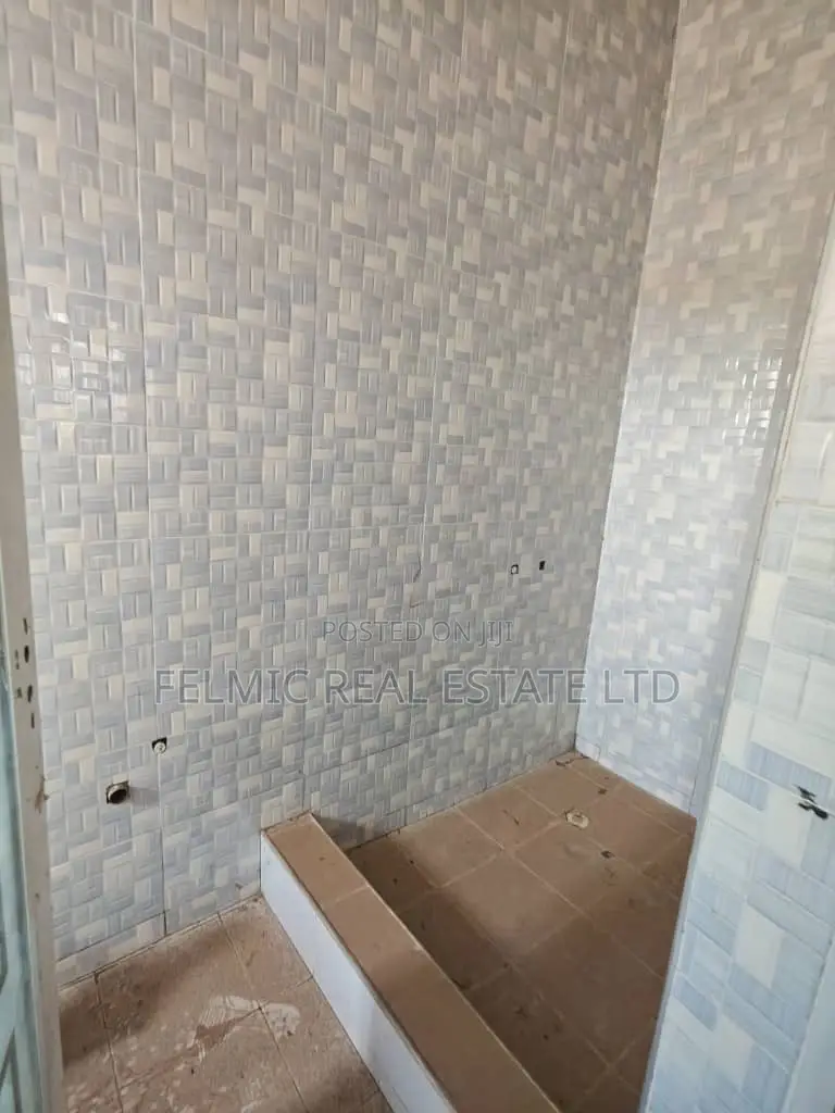 3bdrm House in Felmic Real Estate, Community 25 for sale in Community 25