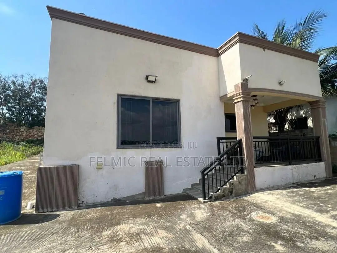 4bdrm House in Felmic Real Estate, Mangoase for sale in Mangoase