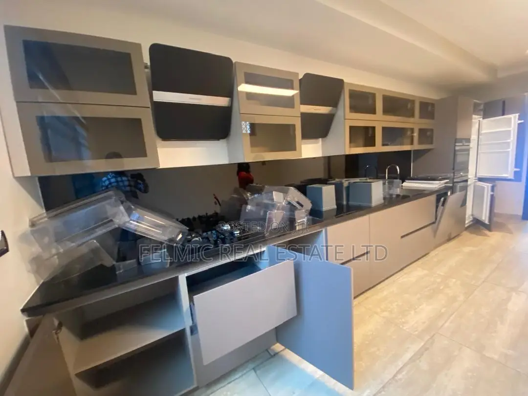 4bdrm Duplex in Felmic Real Estate, A&C Mall Area for rent in A&C Mall Area