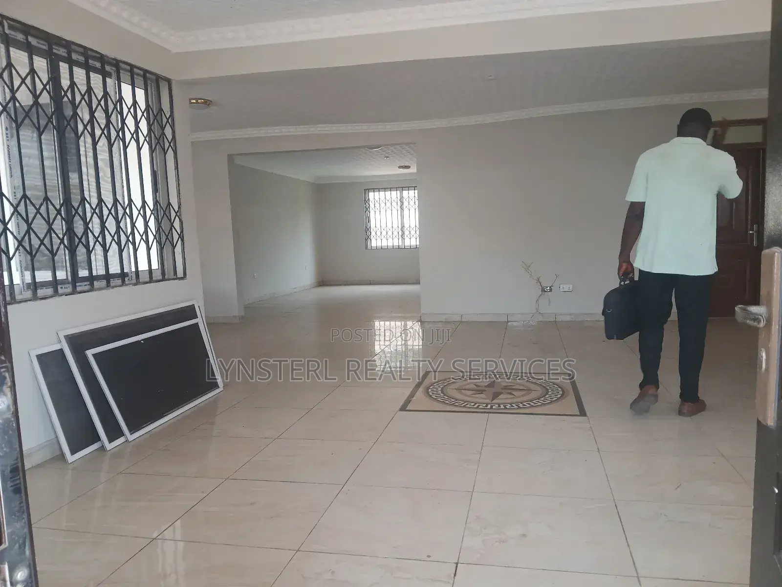 8bdrm House in Ability for rent in Ability