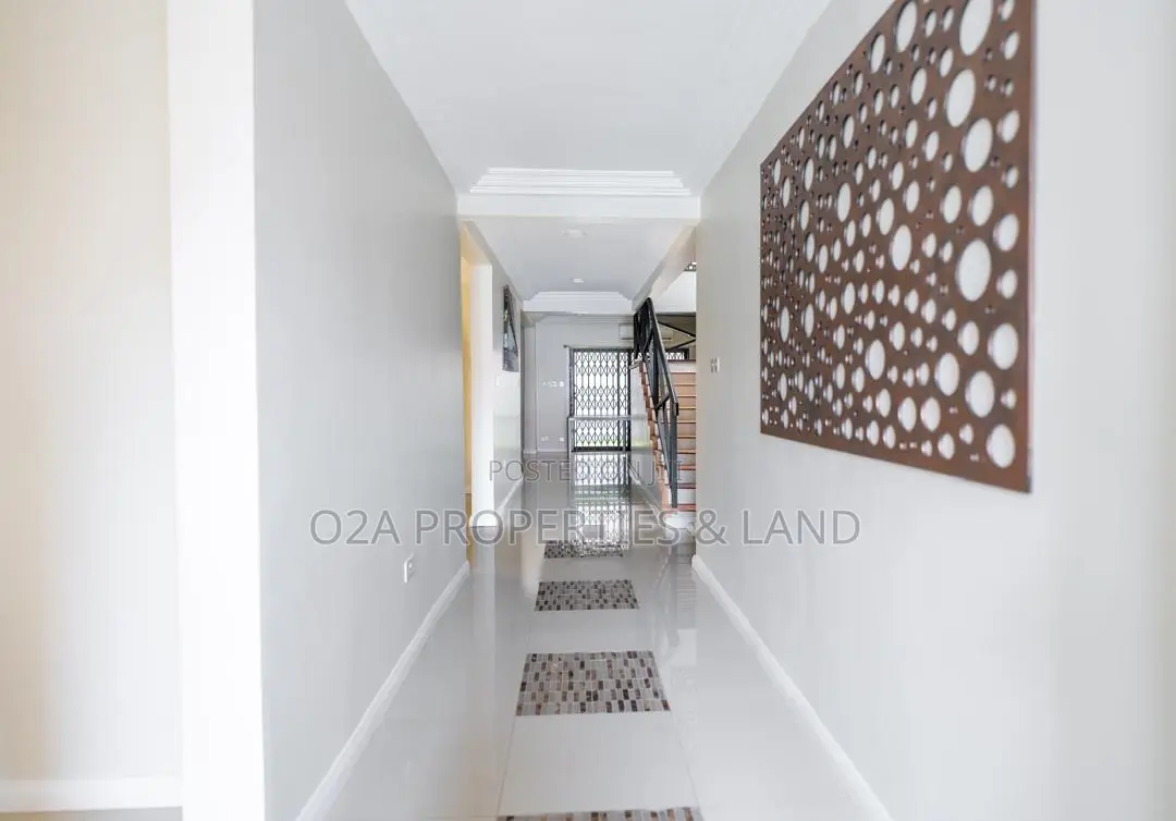 4bdrm House in Adjiringanor, Ability for sale in Ability