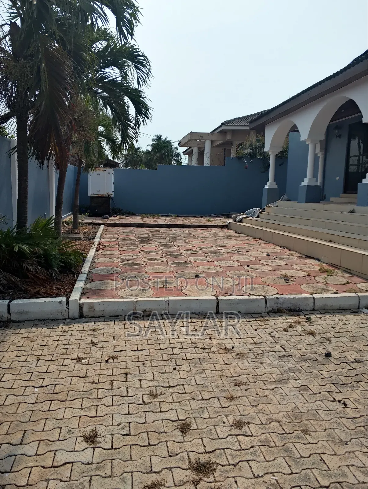 Furnished 6bdrm House in Enjoy Estates, Tema Metropolitan for sale in Tema Metropolitan