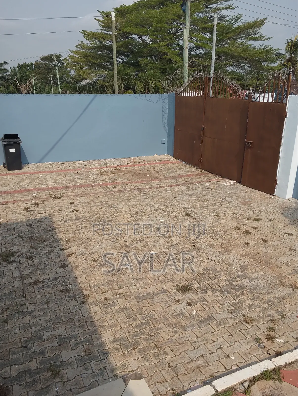 Furnished 6bdrm House in Enjoy Estates, Tema Metropolitan for sale in Tema Metropolitan