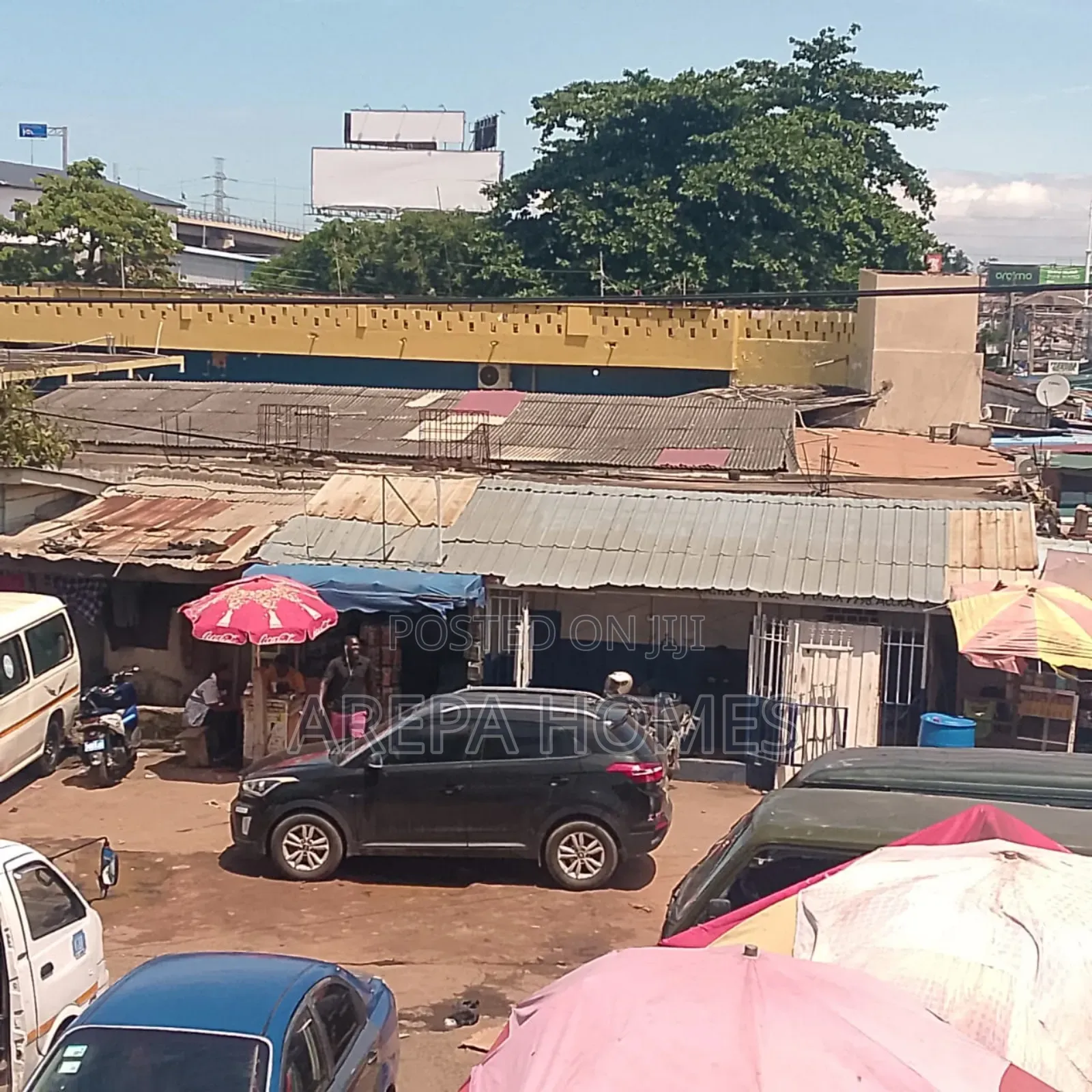 Commercial Property For Sale in Obraa Spot