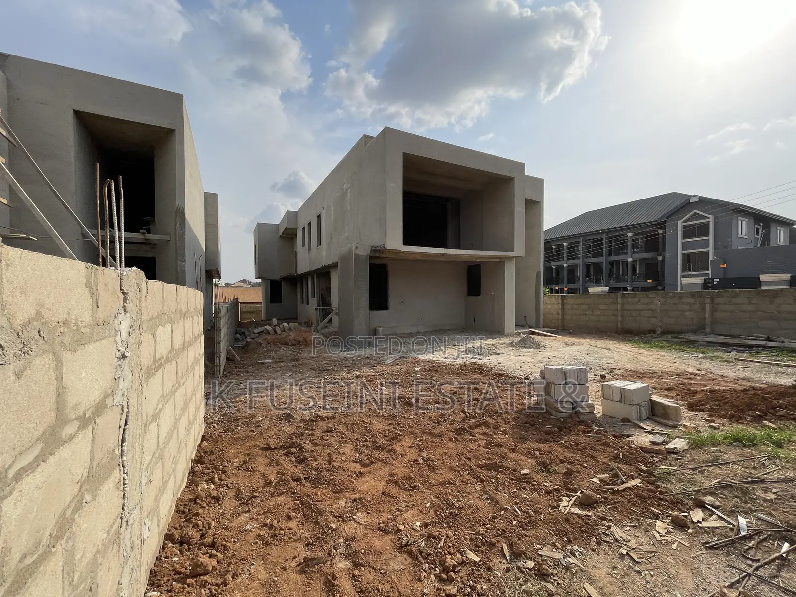6bdrm Duplex in K Fuseini Estate, Kumasi Metropolitan for sale in Kumasi Metropolitan
