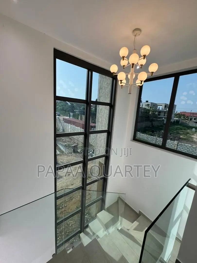 Furnished 5bdrm Villa in Airport Residential Area for sale in Airport Residential Area
