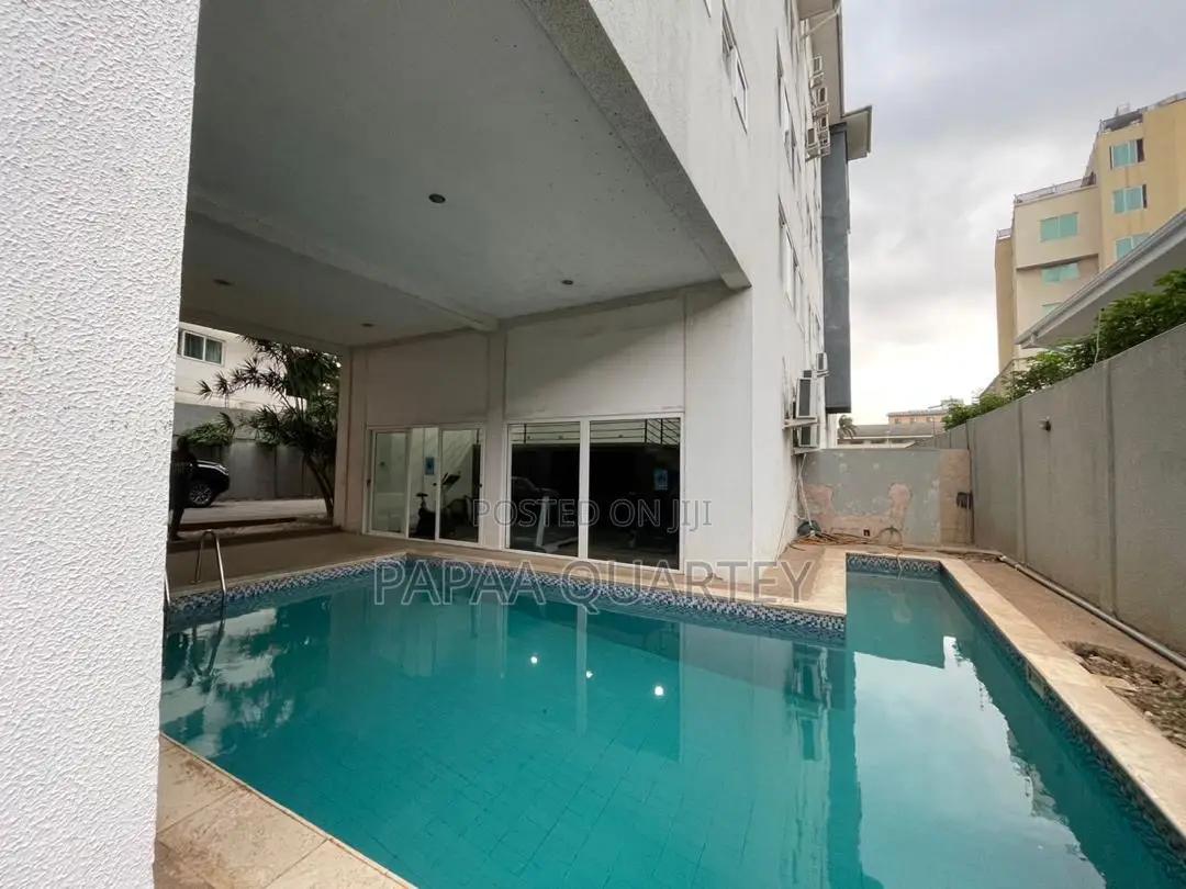Furnished 2bdrm Apartment in North Ridge for sale in North Ridge