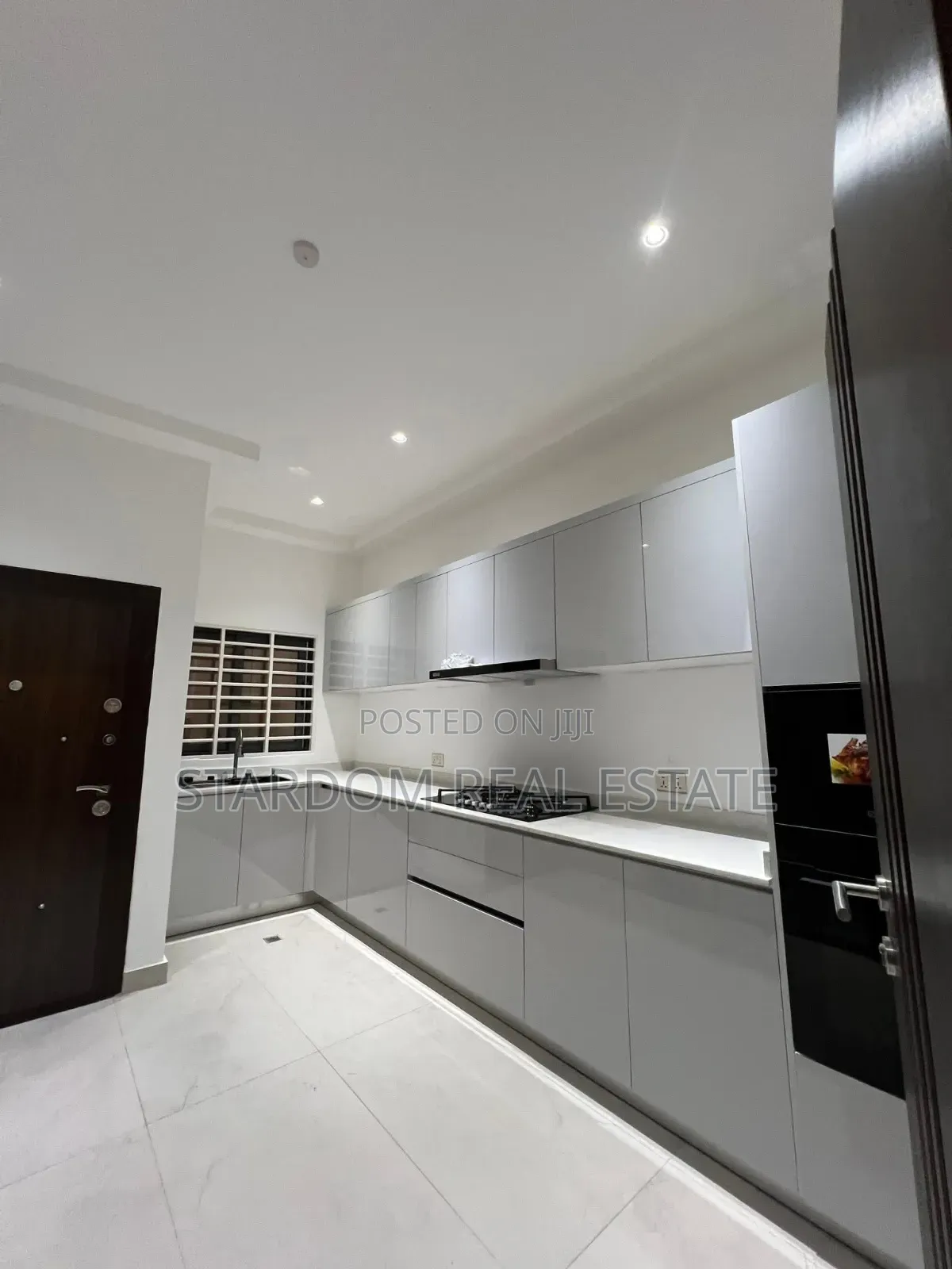 2bdrm Duplex in Adjiringanor, Ability for sale in Ability