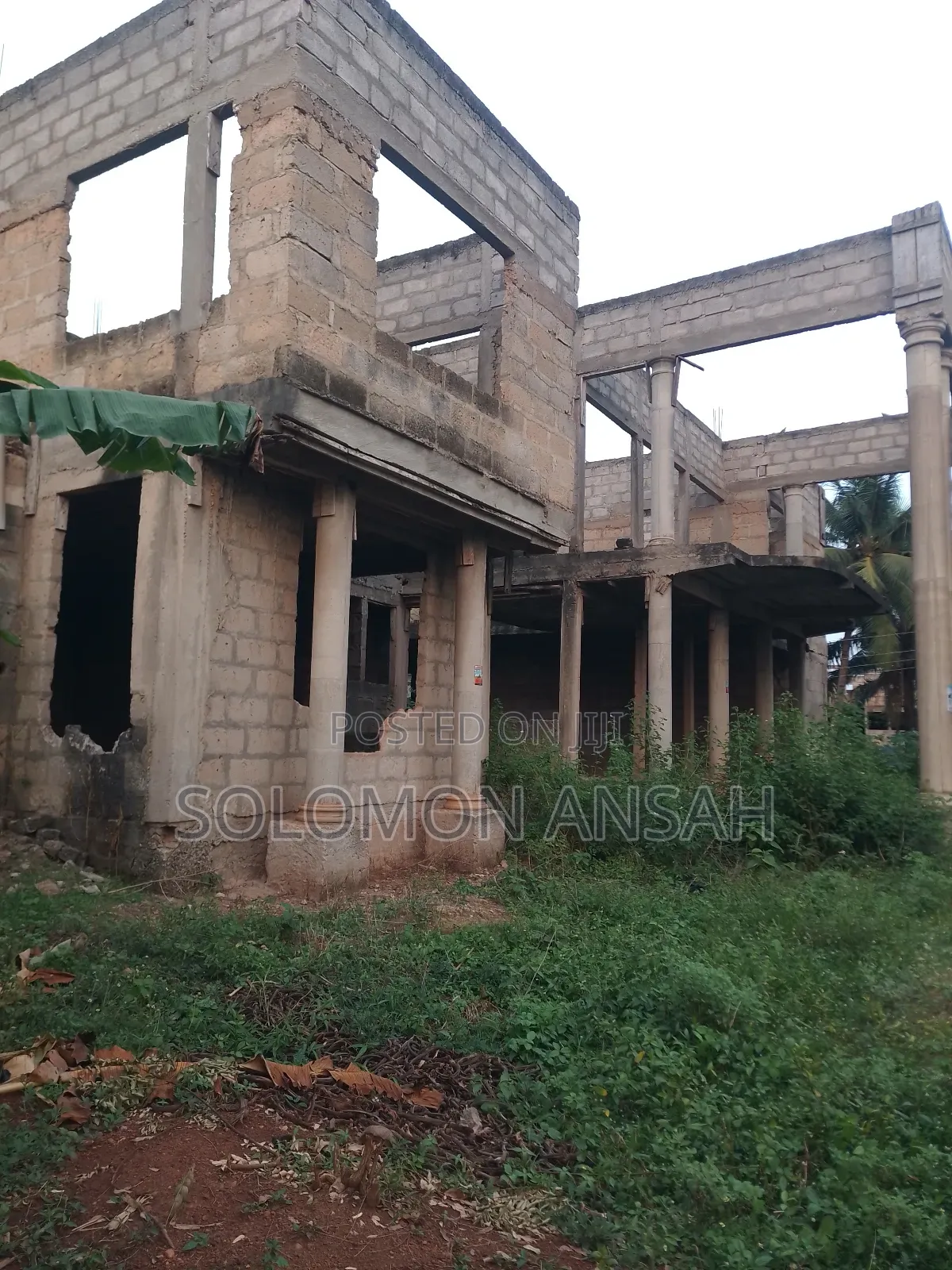 12bdrm House in Free Will Agency, Kumasi Metropolitan for sale in Kumasi Metropolitan