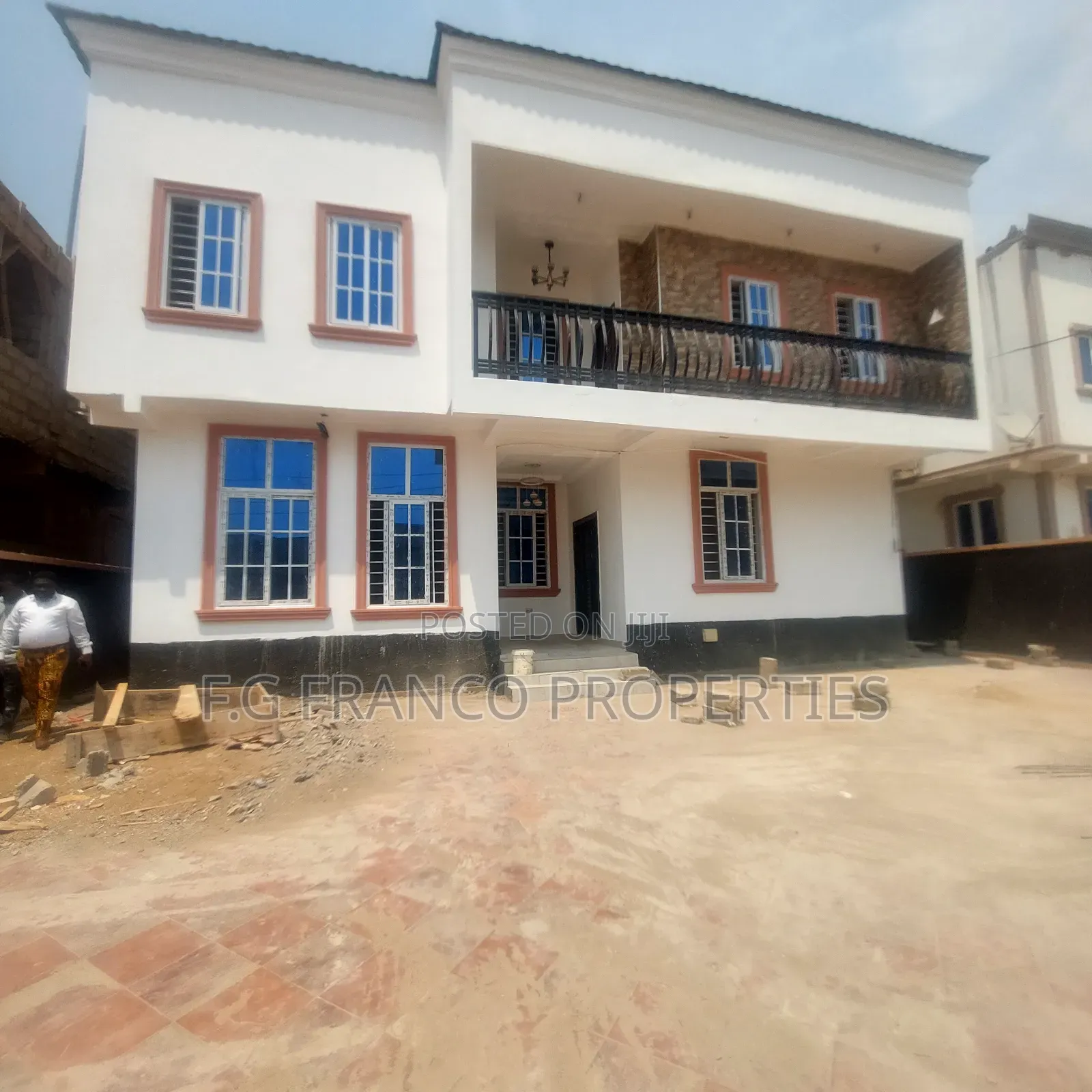 5bdrm House in Kg Franco Properties, Sakumono for sale in Sakumono
